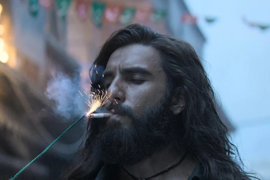 Dhurandhar’s Advance Sales Hit ₹45.17 Lakh as Ticket Prices Surge Past ₹2,000