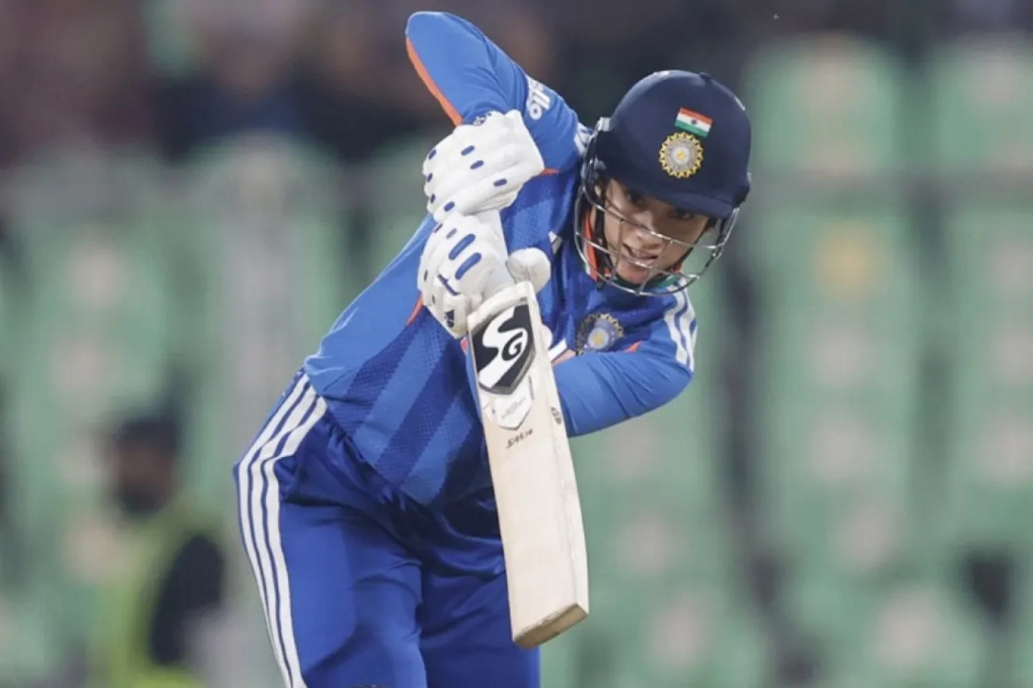 Smriti Mandhana Becomes Fourth Woman to Reach 10,000 International Runs