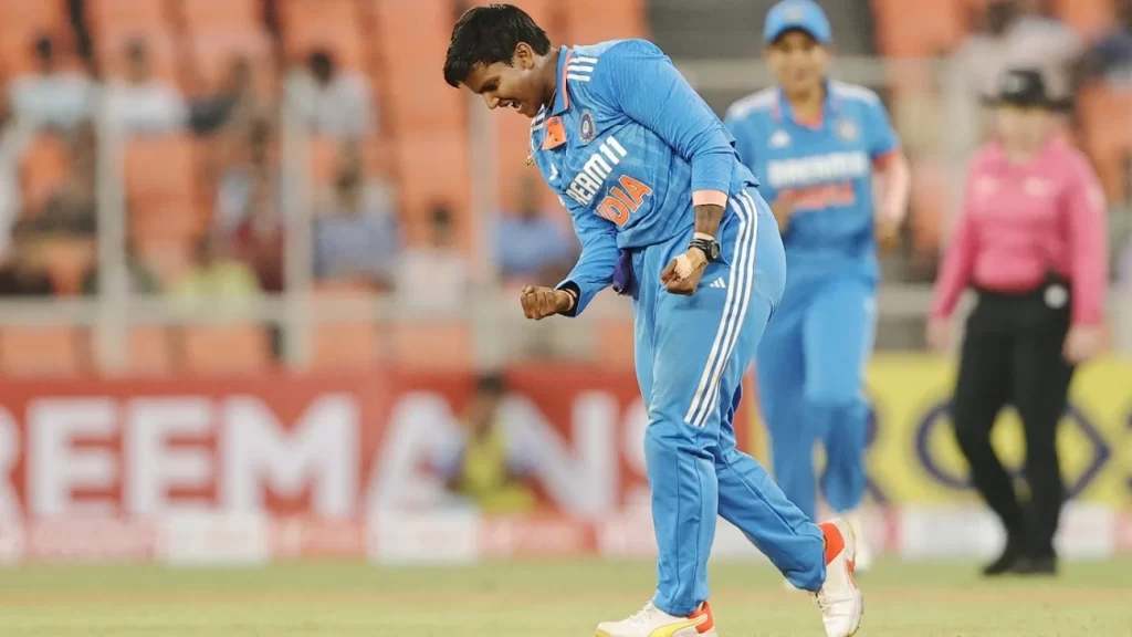 Deepti Sharma Loses Top Spot to Australian Pacer in T20I Bowlers Rankings; Check Positions of Big Names