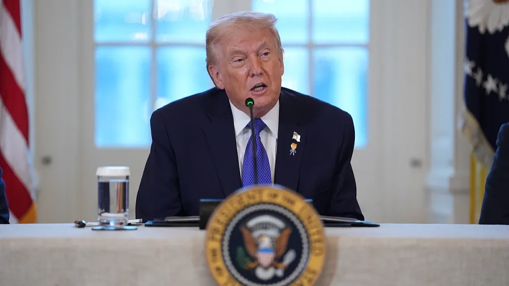 Trump Briefed on Military and Covert Options as Iran Crisis Deepens: Sources 